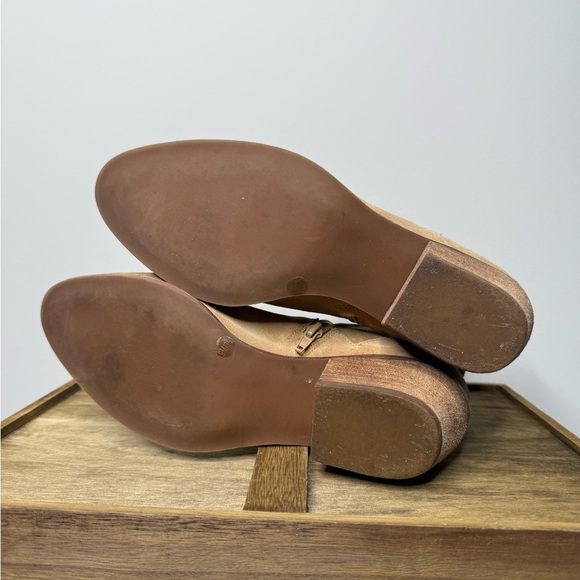 Sole Society Vixen Suede Bootie - Picture 9 of 10